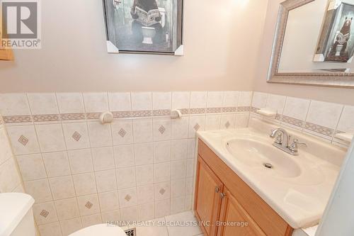 6017 Chidham Crescent, Mississauga, ON - Indoor Photo Showing Bathroom