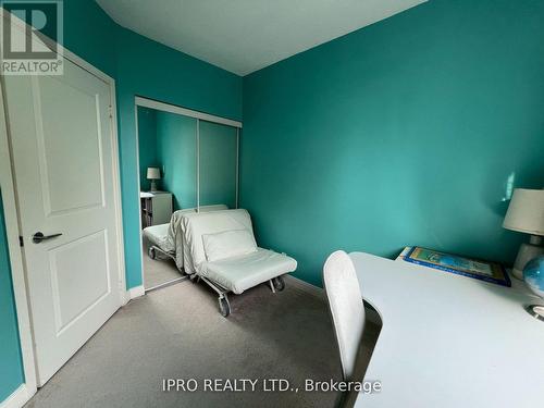 120 - 70 Absolute Avenue, Mississauga, ON - Indoor Photo Showing Other Room