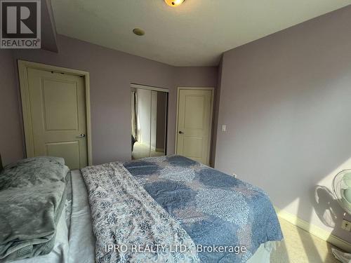 120 - 70 Absolute Avenue, Mississauga, ON - Indoor Photo Showing Bedroom