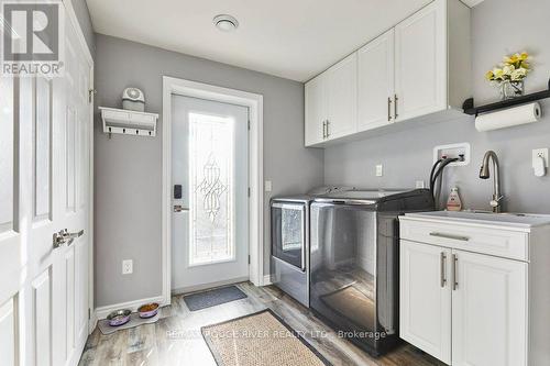 81 Laird Drive, Kawartha Lakes, ON - Indoor Photo Showing Laundry Room