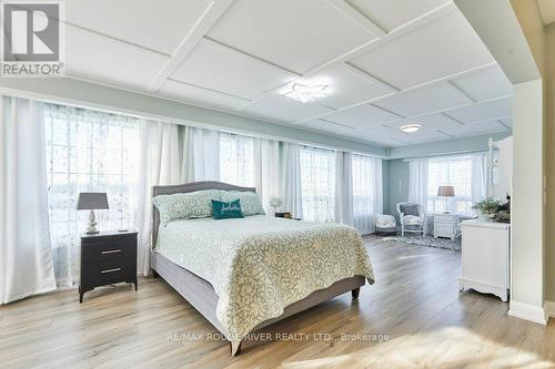 81 Laird Drive, Kawartha Lakes, ON - Indoor Photo Showing Bedroom