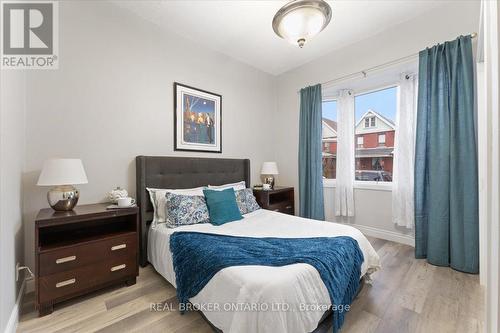 72 Leeming Street, Hamilton, ON - Indoor Photo Showing Bedroom