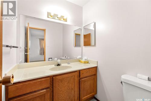 175 Sherry Crescent, Saskatoon, SK - Indoor Photo Showing Bathroom