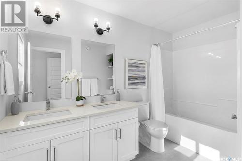 539 Myles Heidt Manor, Saskatoon, SK - Indoor Photo Showing Bathroom