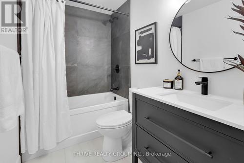 7 - 226 Highview Avenue W, London, ON - Indoor Photo Showing Bathroom