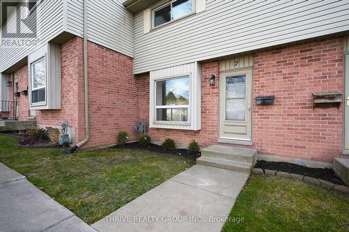 7 - 226 Highview Avenue W, London, ON - Outdoor