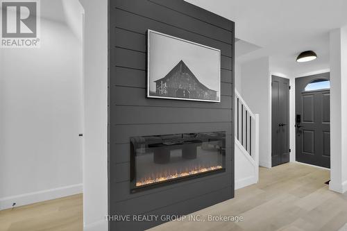 7 - 226 Highview Avenue W, London, ON - Indoor With Fireplace