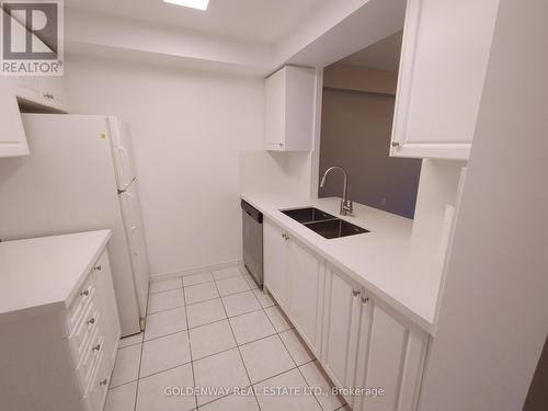 812 - 2628 Mccowan Road, Toronto, ON - Indoor Photo Showing Kitchen With Double Sink