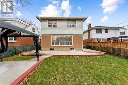 51 Oakworth Crescent, Toronto, ON - Outdoor