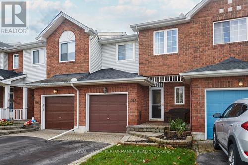 948 Markwick Crescent, Ottawa, ON - Outdoor