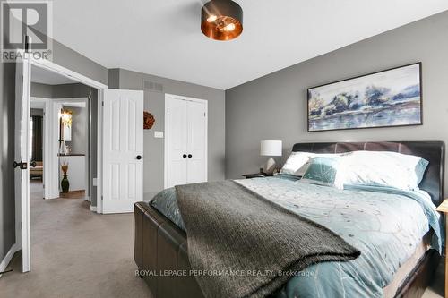 948 Markwick Crescent, Ottawa, ON - Indoor Photo Showing Bedroom