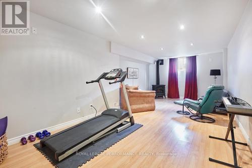 948 Markwick Crescent, Ottawa, ON - Indoor Photo Showing Gym Room