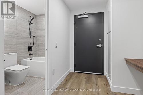 511 - 10 James Street, Ottawa, ON - Indoor Photo Showing Bathroom