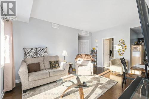 I - 362 Wood Acres Grove, Ottawa, ON - Indoor Photo Showing Living Room