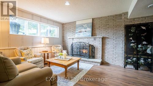 335 North Forest Crescent, Orillia, ON - Indoor Photo Showing Living Room With Fireplace