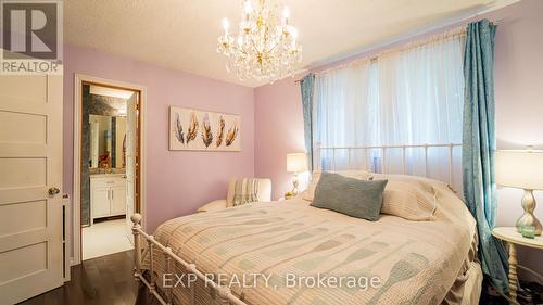 335 North Forest Crescent, Orillia, ON - Indoor Photo Showing Bedroom