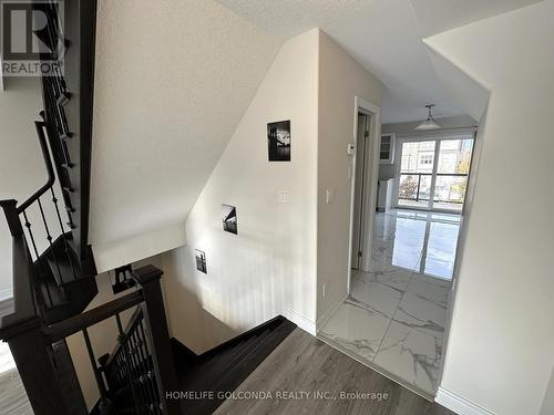 25 - 1 Leggott Avenue, Barrie, ON - Indoor Photo Showing Other Room