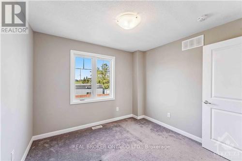 807 Sculpin Street, Ottawa, ON - Indoor Photo Showing Other Room