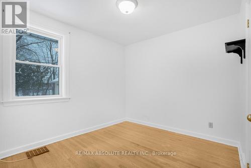 545 Neighbourhood Way, Ottawa, ON - Indoor Photo Showing Other Room