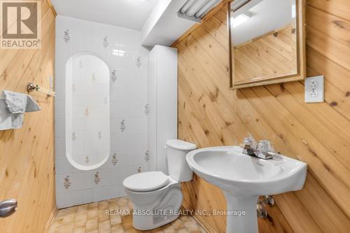 545 Neighbourhood Way, Ottawa, ON - Indoor Photo Showing Bathroom