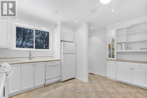 545 Neighbourhood Way, Ottawa, ON - Indoor Photo Showing Kitchen