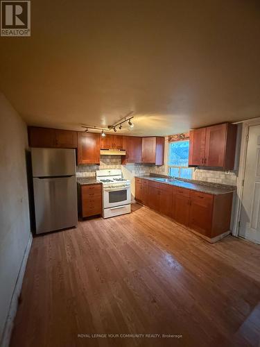 328 Miami Drive, Georgina, ON - Indoor Photo Showing Kitchen