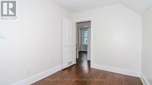 301 Fourth Street, Midland, ON - Indoor Photo Showing Other Room