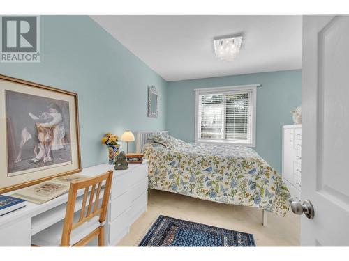 3164 Fairmont Road, North Vancouver, BC - Indoor Photo Showing Bedroom