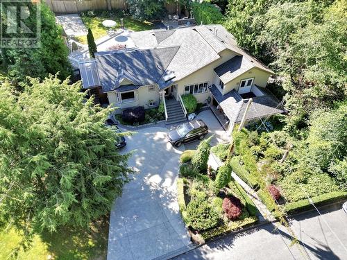 3164 Fairmont Road, North Vancouver, BC - Outdoor