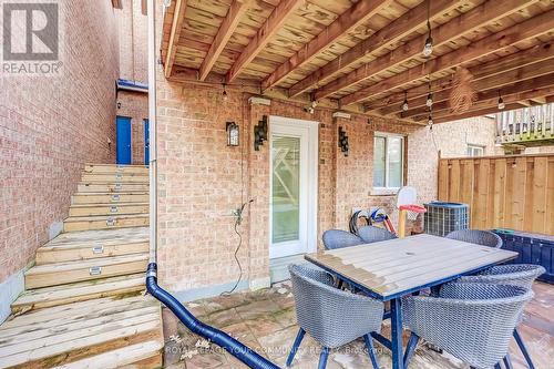 93 Revelstoke Crescent, Richmond Hill, ON - Outdoor With Deck Patio Veranda With Exterior