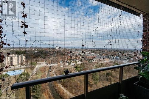 View of water feature - 3100 Kirwin Avenue Unit# 2102, Mississauga, ON - Outdoor With Balcony