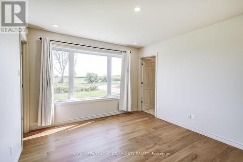 669 Prospect Road, Kawartha Lakes, ON - Indoor Photo Showing Other Room