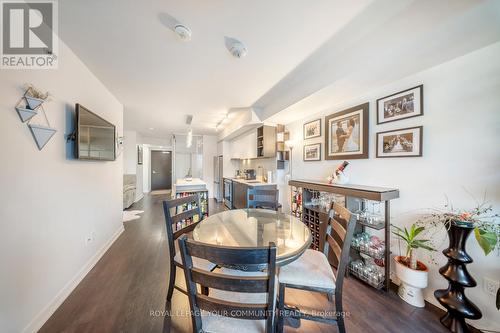 555 - 31 Tippet Road, Toronto, ON - Indoor Photo Showing Dining Room