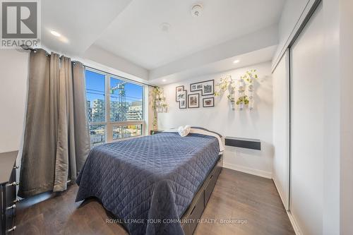 555 - 31 Tippet Road, Toronto, ON - Indoor Photo Showing Bedroom