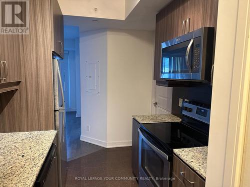 1612Nw - 9201 Yonge Street, Richmond Hill, ON - Indoor Photo Showing Kitchen