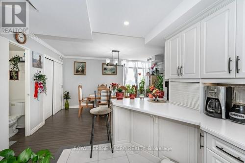 2102 - 3100 Kirwin Avenue, Mississauga, ON - Indoor Photo Showing Kitchen