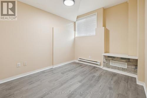 1020 Redtail Pvt, Ottawa, ON - Indoor Photo Showing Other Room