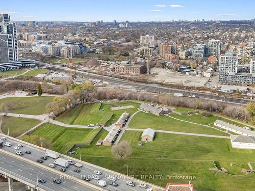 Uph07-600 Fleet St, Toronto, ON - Outdoor With View