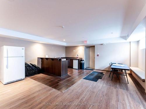 404-60 Gulliver Rd N, Toronto, ON - Indoor Photo Showing Other Room