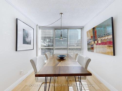 511-20 Southport St, Toronto, ON - Indoor Photo Showing Dining Room