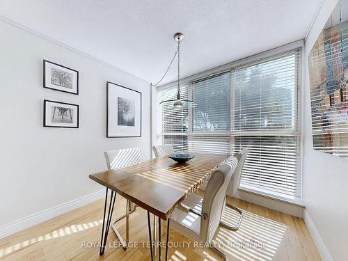 511-20 Southport St, Toronto, ON - Indoor Photo Showing Dining Room