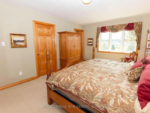 101 Conservation Tr, Centre Wellington, ON - Indoor Photo Showing Bedroom