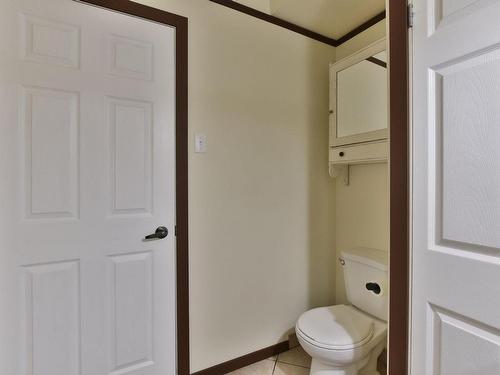 Salle de bains - 921  - 923 Rue St-Isidore, Saint-Lin/Laurentides, QC - Indoor Photo Showing Bathroom