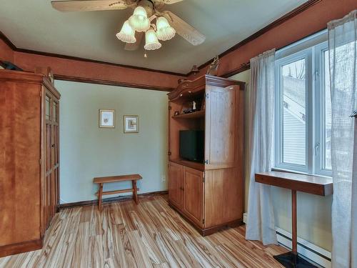 Salon - 921  - 923 Rue St-Isidore, Saint-Lin/Laurentides, QC - Indoor Photo Showing Other Room