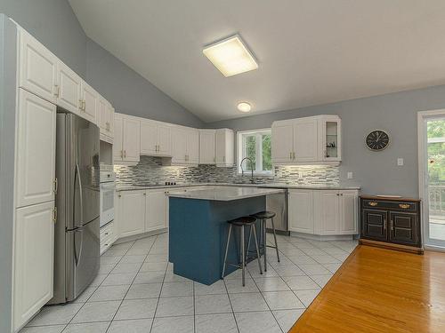 Cuisine - 3464 Rue La Vérendrye, Sherbrooke (Les Nations), QC - Indoor Photo Showing Kitchen With Upgraded Kitchen