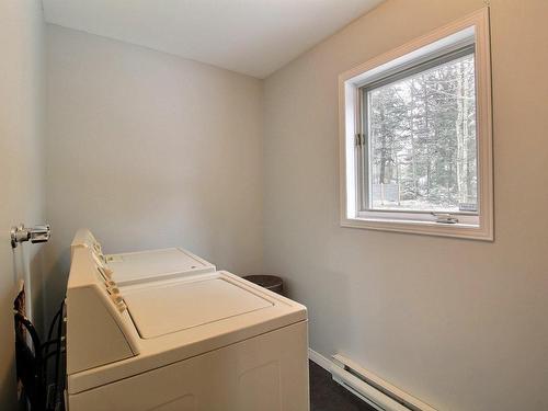 Laundry room - 9 Av. Du Parc, Magog, QC - Indoor Photo Showing Laundry Room