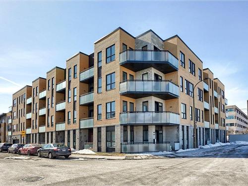 FaÃ§ade - 403-6970 Av. Victoria, Montréal (Côte-Des-Neiges/Notre-Dame-De-Grâce), QC - Outdoor With Balcony With Facade