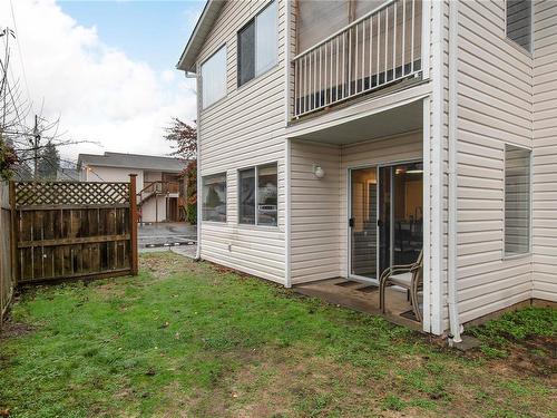 101-1111 Edgett Rd, Courtenay, BC - Outdoor