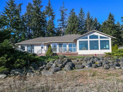 501 Arbutus Bay Rd, Fanny Bay, BC 