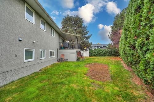 720 Josselyn Court, Kelowna, BC - Outdoor